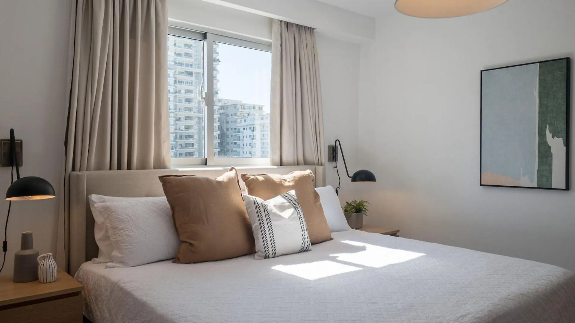 Armonia 30 Suites By Yellowkey Los Prados