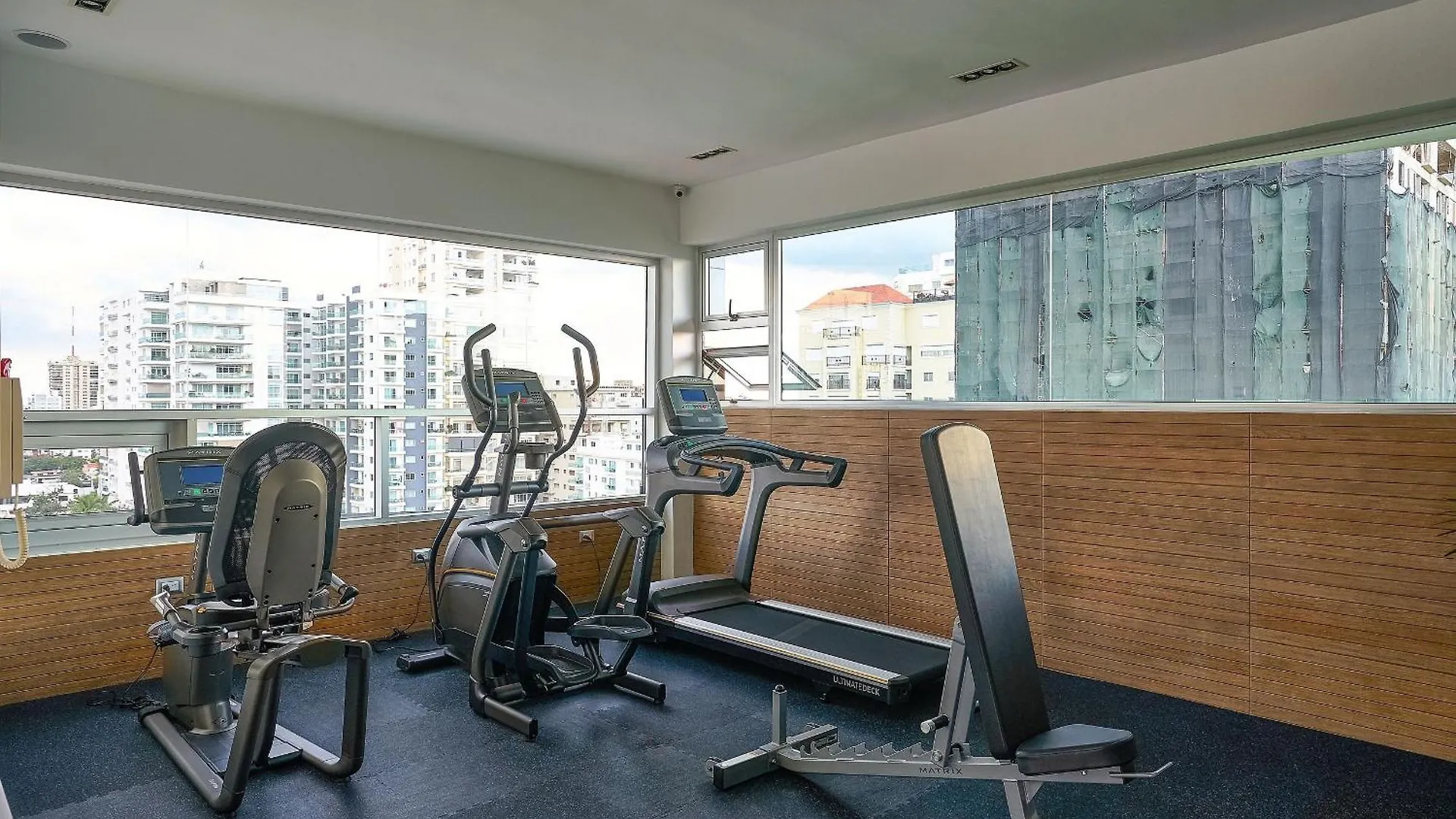 Armonia 30 Suites By Yellowkey Los Prados